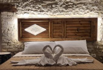 Villa Proserpina has Balcony rooms