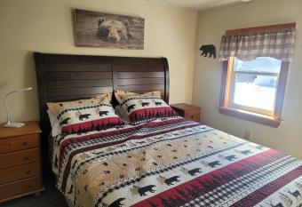 Ladd Pond Cabins And Campground, Llc allows 18 year olds to book a room