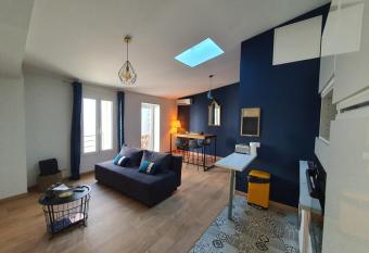 LE ROYAL P2 - HYPER CENTer - TERRACE has Balcony rooms