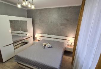 Apartament DeLuxe 3 has Balcony rooms