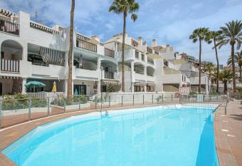 Villa Amanda has Balcony rooms