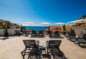 Pestana Fisherman Village allows 18 year olds to book a room