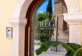 REGI Apartments has Balcony rooms