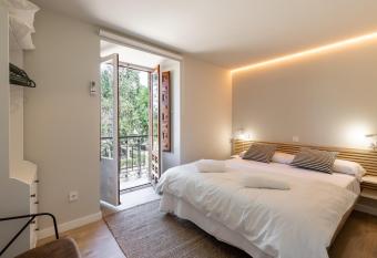 ToledoRooms VistaPark - Suites has Balcony rooms