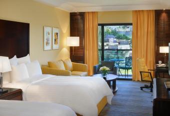 Dead Sea Marriott Resort & Spa allows 18 year olds to book a room