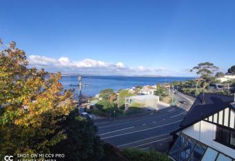 Panoramic view unit(No Party) has rooms with a private hot tub