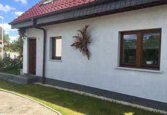 FeWo Jestetten allows 18 year olds to book a room