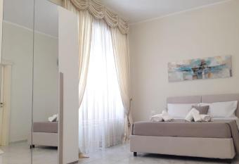Sweet Home Agropoli allows 18 year olds to book a room