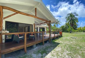 Moorea Chill House And Beach has Balcony rooms