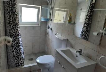 Krista apartmani has Balcony rooms