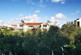 Villa Kasa has Balcony rooms