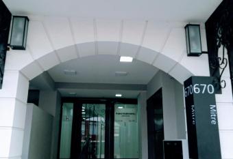 Mitre suites Bariloche allows 18 year olds to book a room