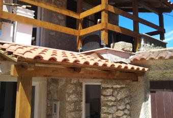 Vila Flora has Balcony rooms