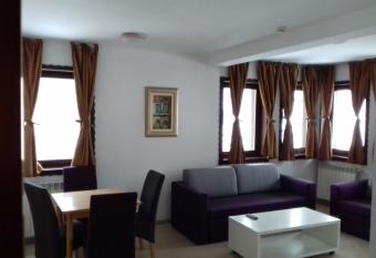 Sound apartment allows 18 year olds to book a room