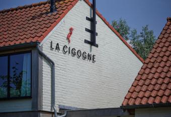 La Cigogne Boutique Suites has Balcony rooms