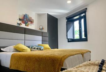 Taska Vila Velha allows 18 year olds to book a room