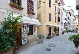 Seaside apartments Marcella has Balcony rooms