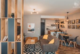 Sunrise Luxury Apartment has Balcony rooms