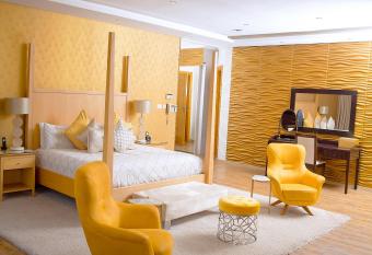 Masawara Urban Retreat has Balcony rooms