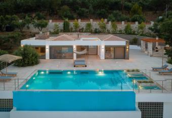 Villa Anna has Balcony rooms