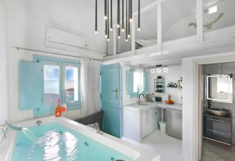 Secret Gem Suites allows 18 year olds to book a room