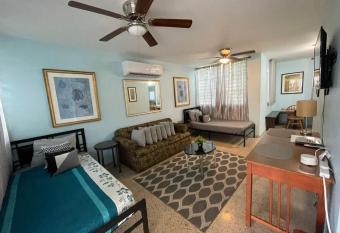 Near Beach, Restaurant and Bars, Sleeps up to 8 has Balcony rooms