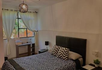 Casa 86 has Balcony rooms