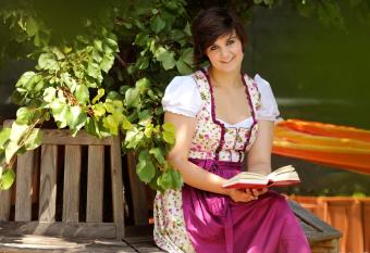 Zum goldenen Engel - Fam. Ehrenreich allows 18 year olds to book a room