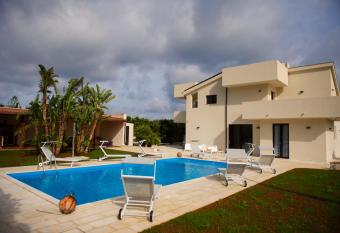 TiPino has Balcony rooms