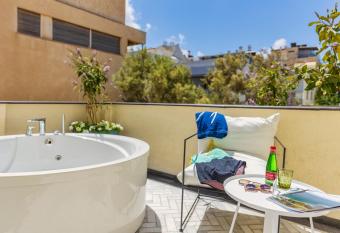 Villa Brown Tel-Aviv, a member of Brown Hotels allows 18 year olds to book a room