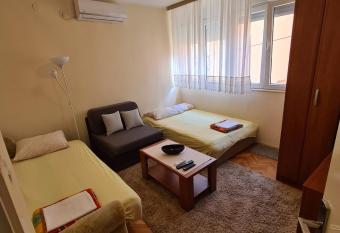 City Centar Apartment has Balcony rooms