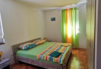 Apartman has Balcony rooms