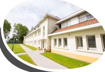 Bel appartement familial 6 personnes proche de la plage has Balcony rooms