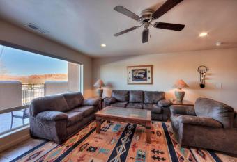 Rim Village Vista Unit 6 A8 has Balcony rooms