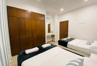 1402Ferrara/MagnificaVista//PiscinaCalefactada has rooms with a private hot tub