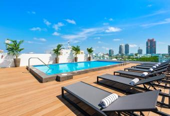 Upsun Hotel & Social Club has Balcony rooms