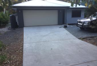 Share Rainbow Denny s House has Balcony rooms