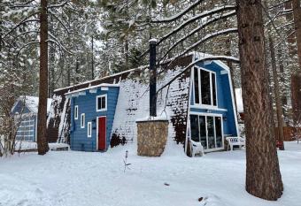 Sherwood Pines allows 18 year olds to book a room