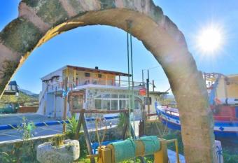 Sargos Rooms Nopigeia has Balcony rooms