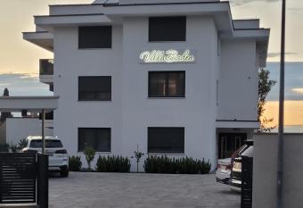 Villa Baden allows 18 year olds to book a room