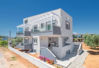 Meliria Apartments has Balcony rooms