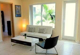 Casa Del Mar Master has Balcony rooms