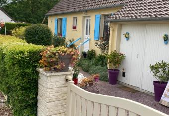 La Fossette allows 18 year olds to book a room