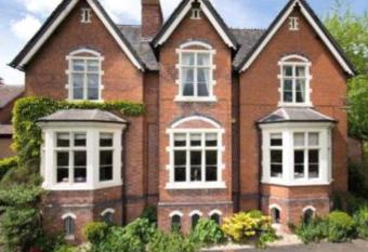 Burleigh House B and B allows 18 year olds to book a room