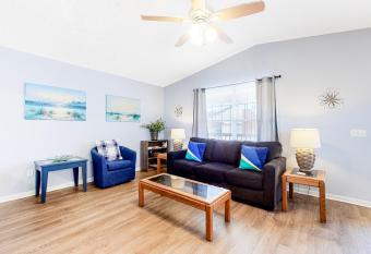 Horizon Hideaway has Balcony rooms