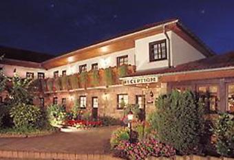 Hotel Wadegotia allows 18 year olds to book a room