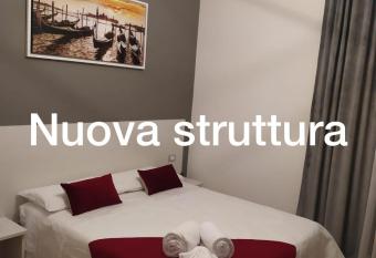 Venice Rooms has Balcony rooms