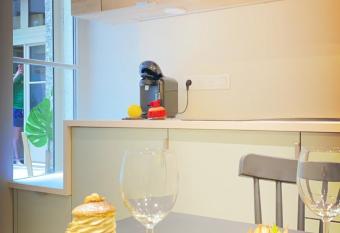 Studio Zen Tokyo allows 18 year olds to book a room