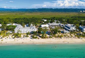 Riu Palace Tropical Bay - All Inclusive allows 18 year olds to book a room