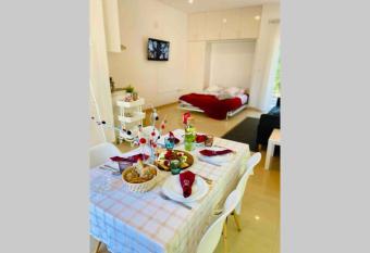 Studio apartment Stazion with free parking has Balcony rooms